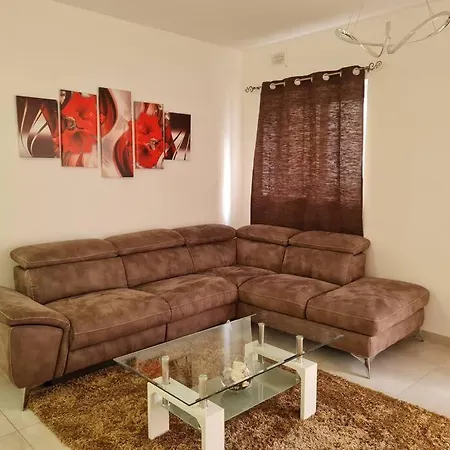 Διαμέρισμα Apt.6 *